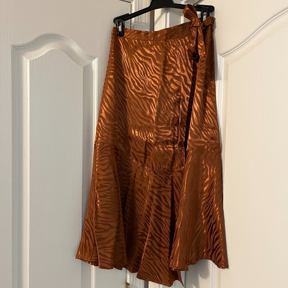 Anthropologie NWT Animal Print Mid Length Skirt Size 0